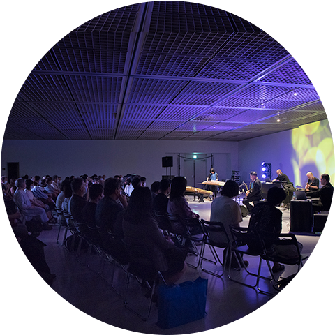 「ボーン・クリエイティヴ」